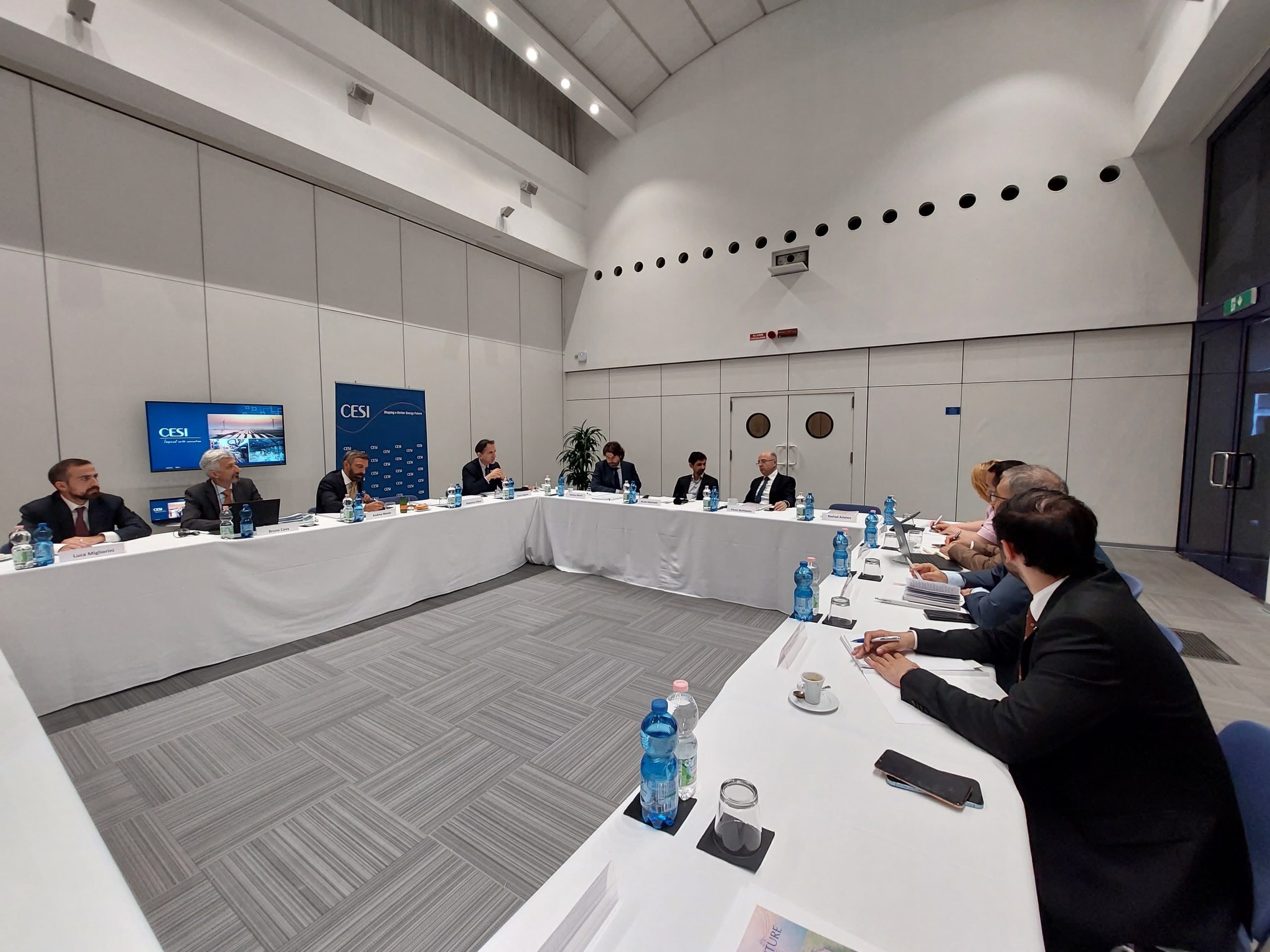 Azerbaijan’s Energy Minister Visits CESI: Energy Initiatives Discussed